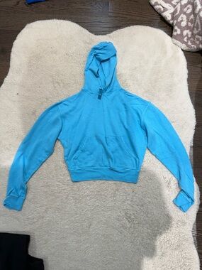 SKIMS Cropped Hoodie in Bright Blue